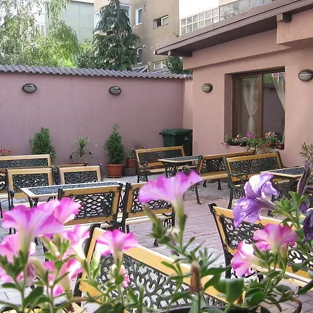 Gema Hotel