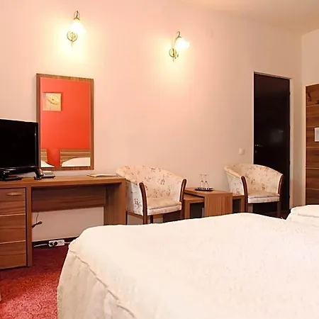 Gema Hotel