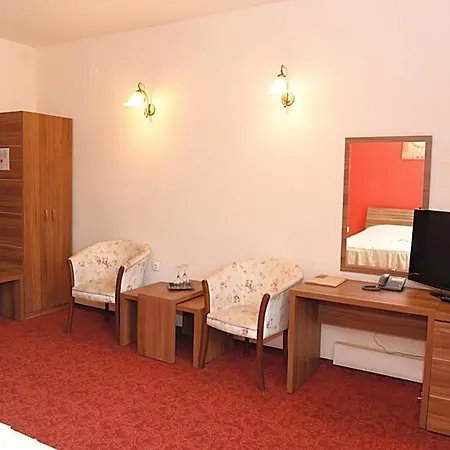 Gema Hotel 3*