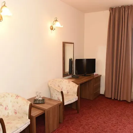 Gema 3*